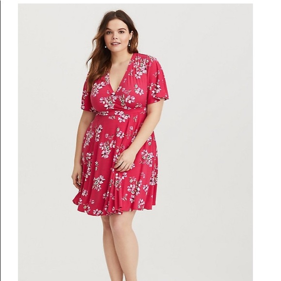 TORRID FLORAL JERSEY KNIT FAUX WRAP DRESS - Picture 1 of 2